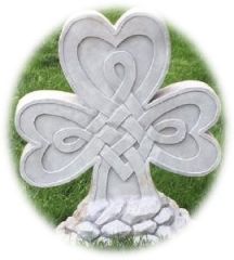 Cherished Shamrock Garden Ston